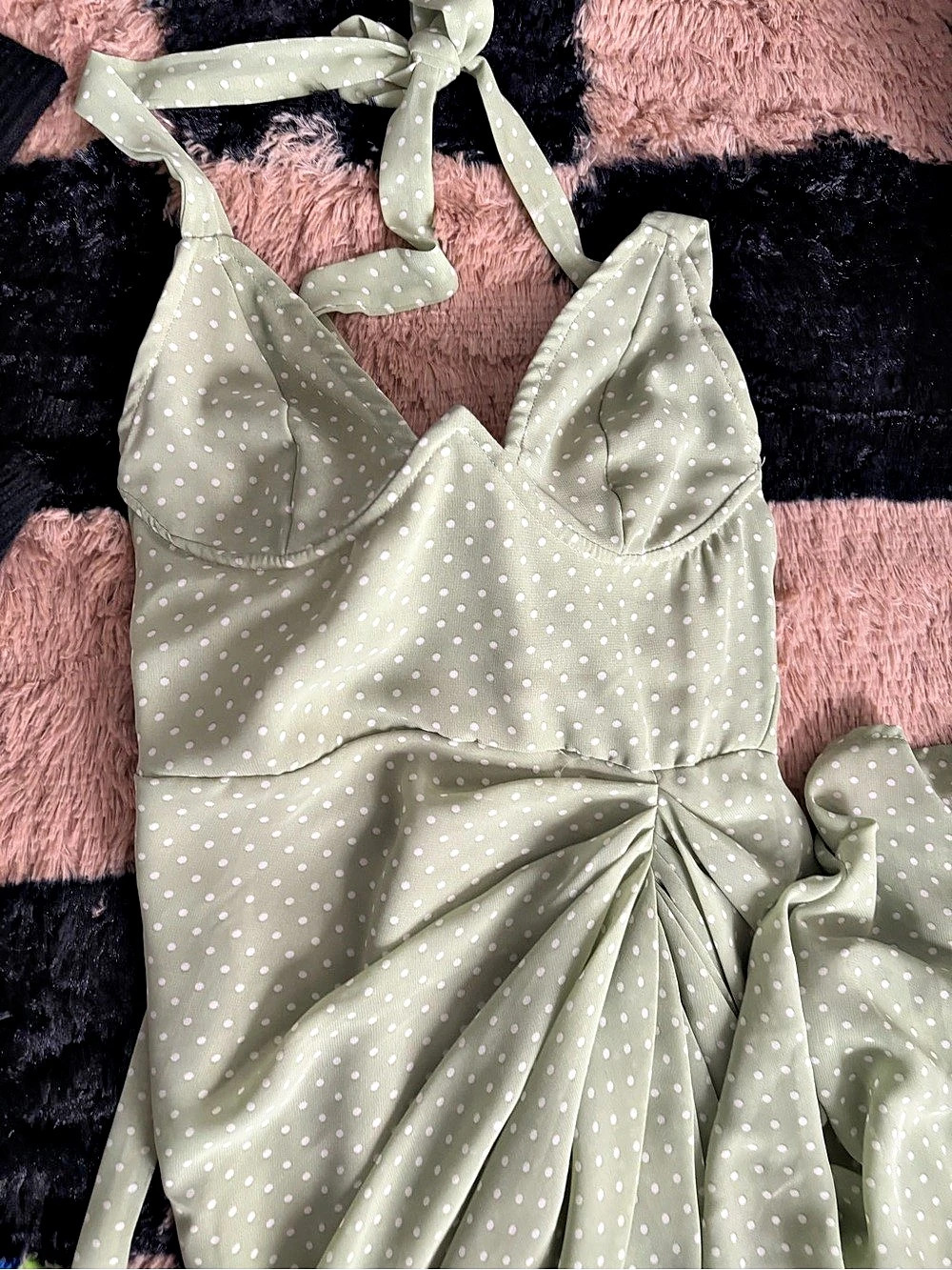 PRETTYLITTLETHING Sage Green Halterneck Tie Detail Ruched Midaxi Dress Ruched